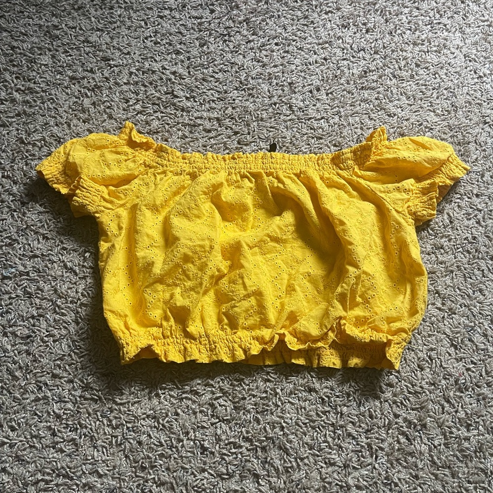 H&M Yellow Scrunched Crop Top Size 6